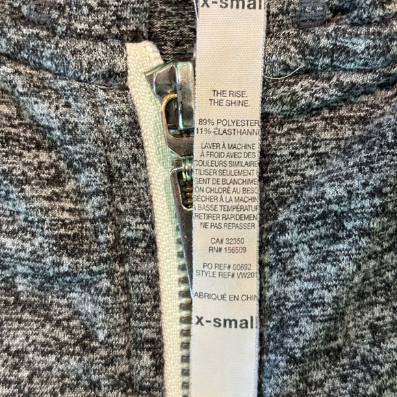 Vuori Gray Hooded Zip-Up Jacket - Picture 10 of 10